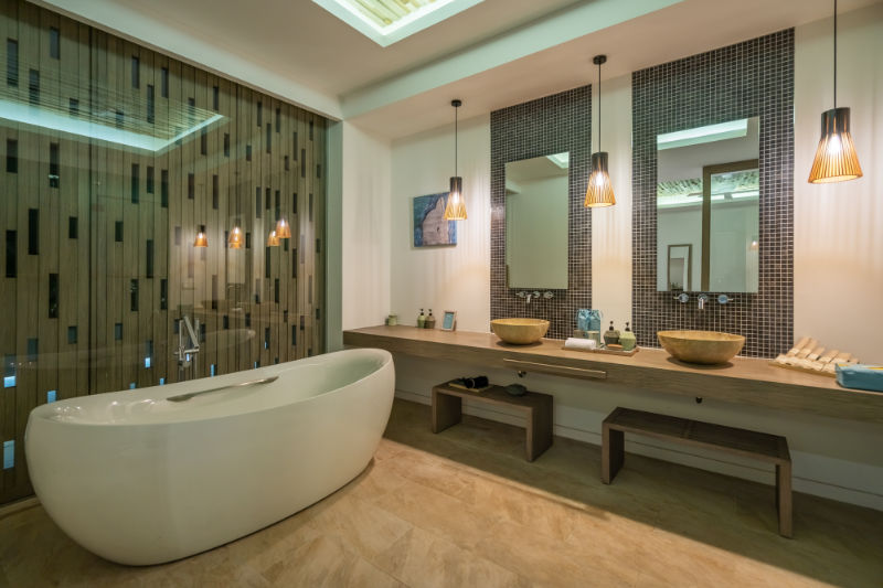 Luxury Beachfront Residence 12