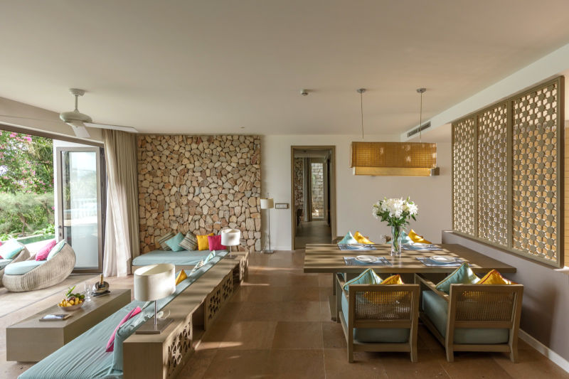 MNT_2 Bedrooms Cliff Villa_18