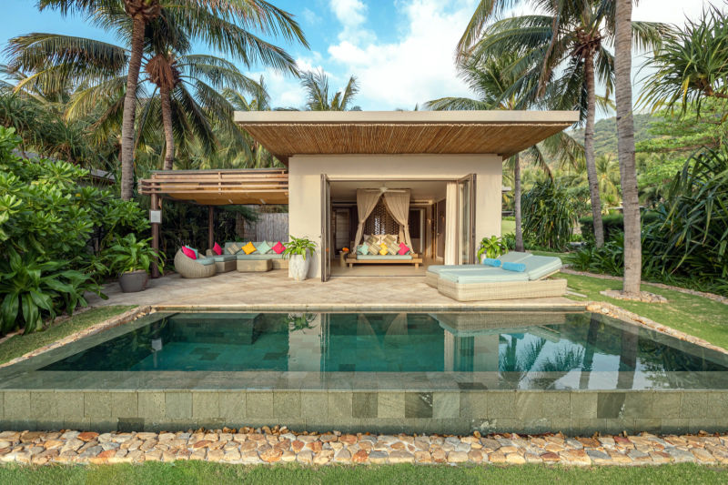 MNT_Beachfront Villa_3