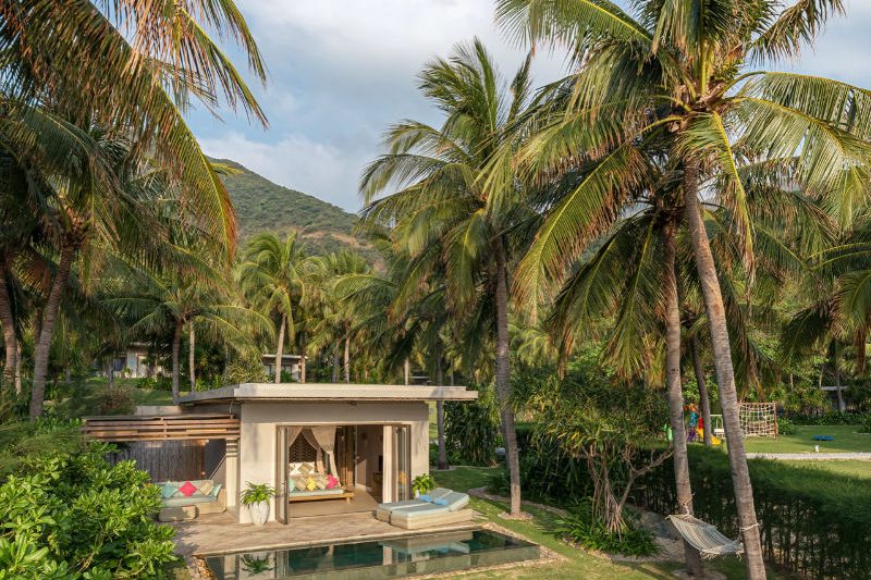 MNT_Beachfront Villa_7