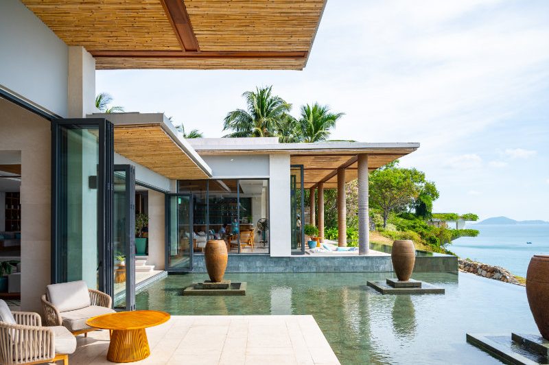 Mia Nha Trang - Mojito Lounge Bar - The view 2